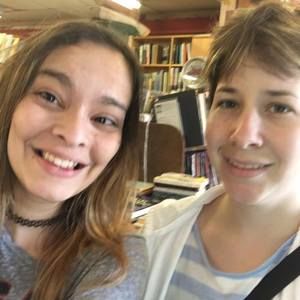 Meet your Posher, Abbey